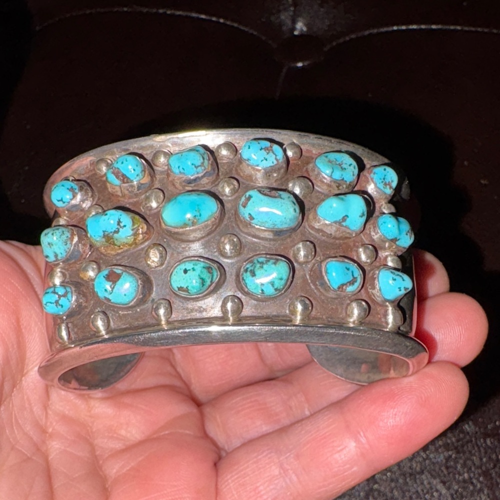 Southwestern Navajo Turquoise and Silver 925 Women's Cuff Bracelet - Picture 4 of 10
